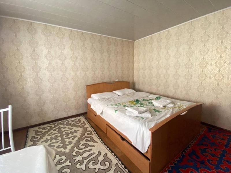 Naryn Guest House Esterno foto